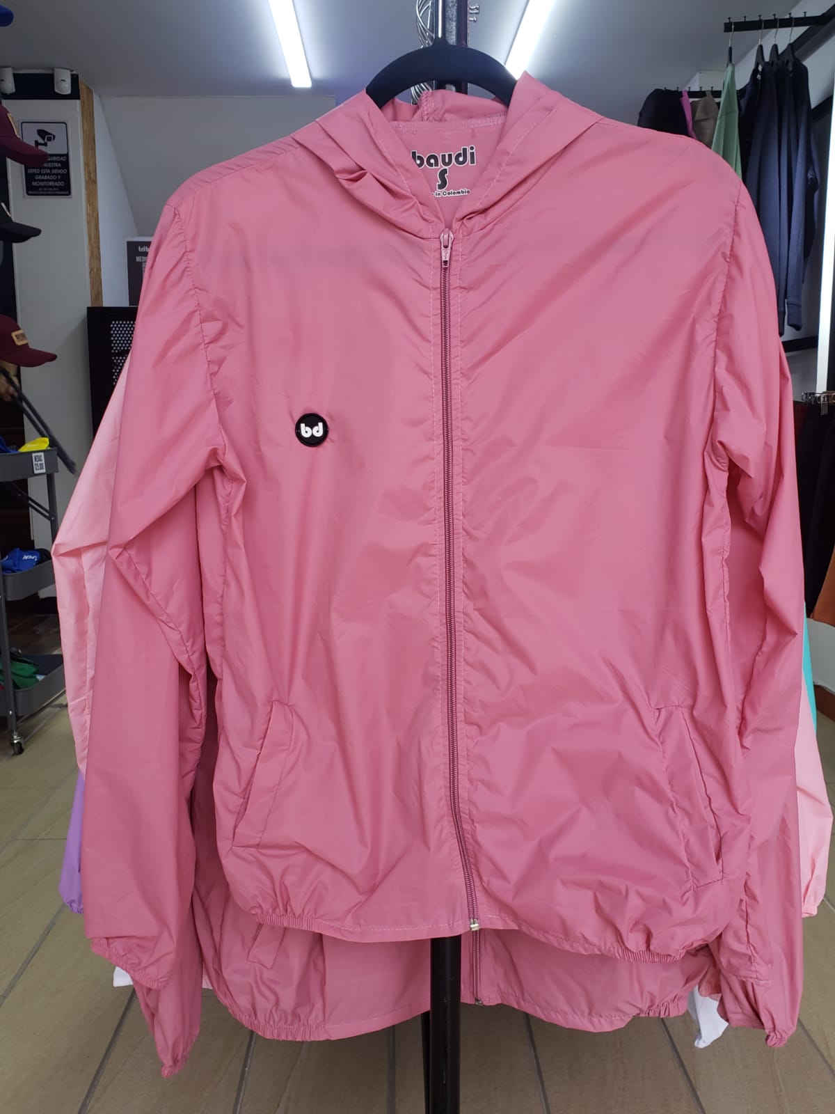 Chaqueta cortavientos unisex - Palo de Rosa