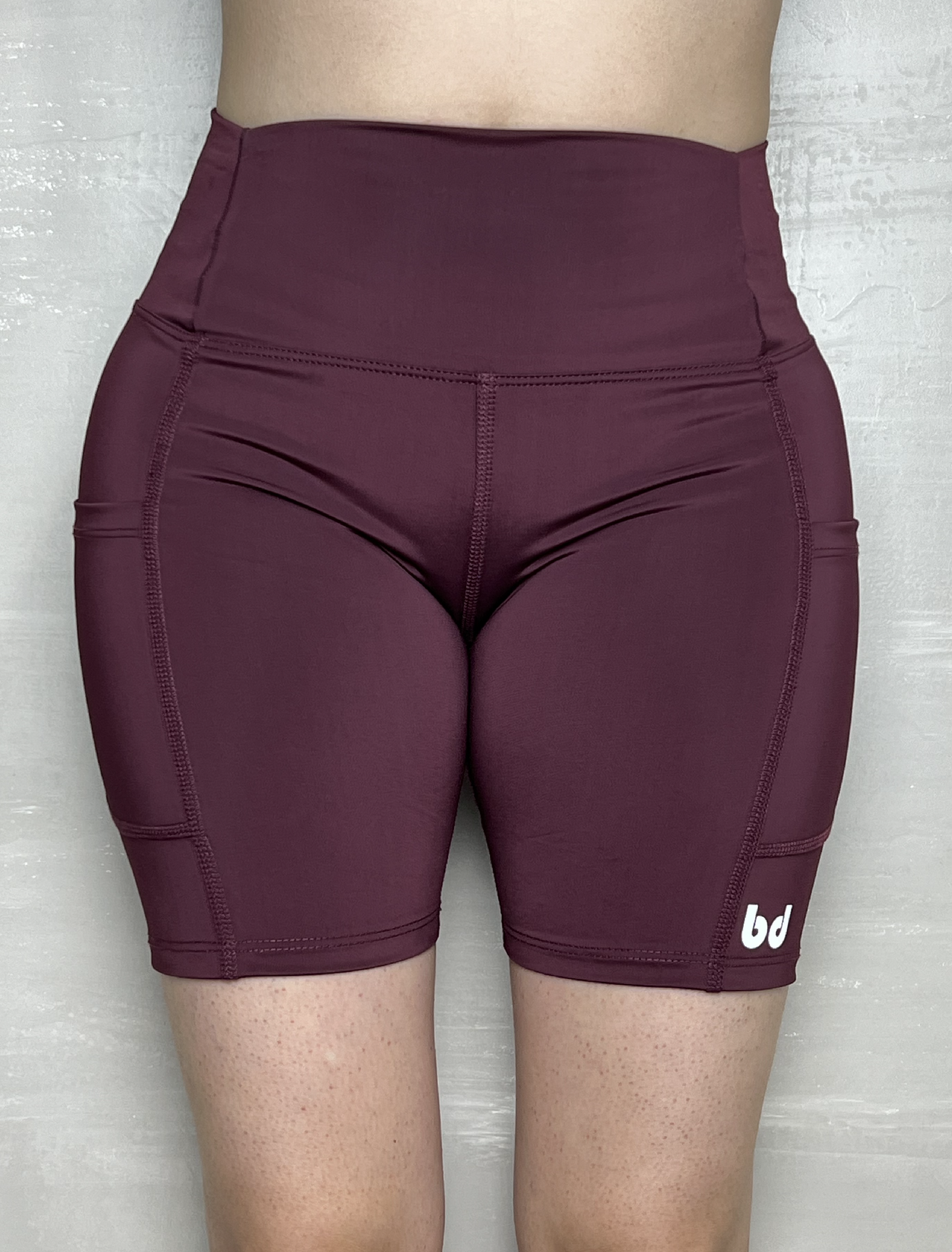 Short lycrado VINOTINTO Mujer con bolsillos